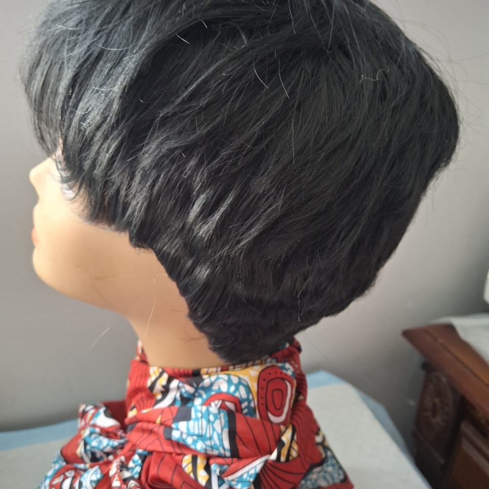 Elegant Black Women's Wig - Picture 7 of 9
